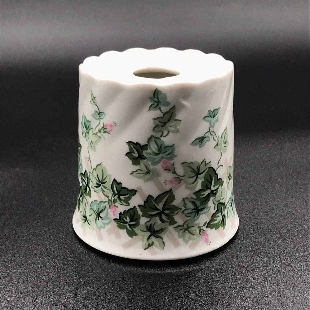 Vintage Ceramic Floral Toothbrush Holder Countertop for Bathroom Home Decor